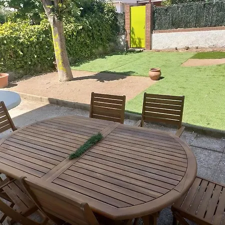 Holiday home Chalet Adosado Con Jardin *